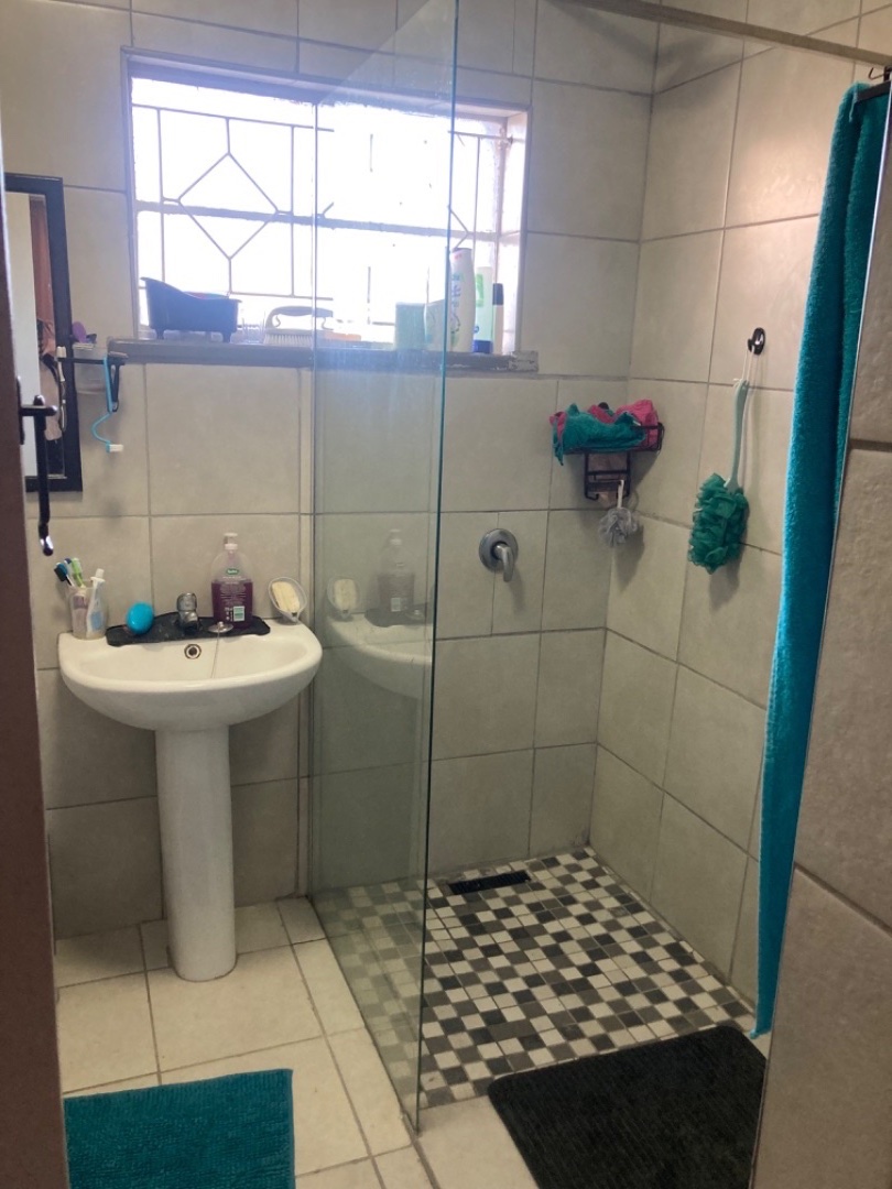 3 Bedroom Property for Sale in Kabega Park Eastern Cape